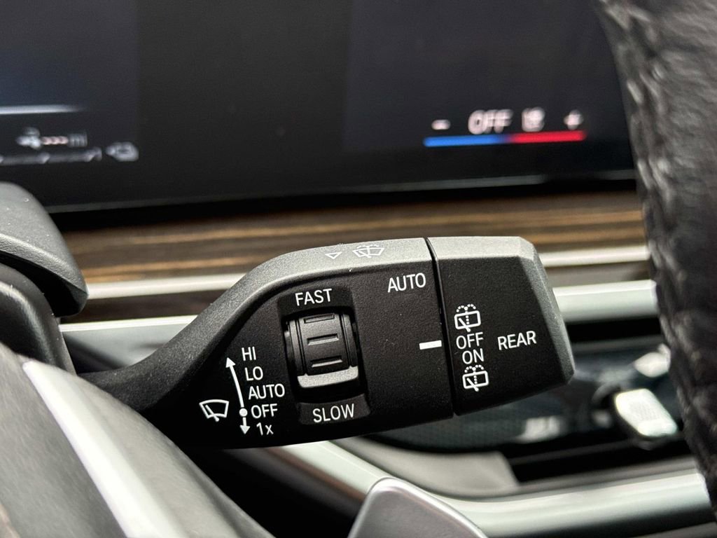 Used 2025 BMW X5 xDrive50e image 20