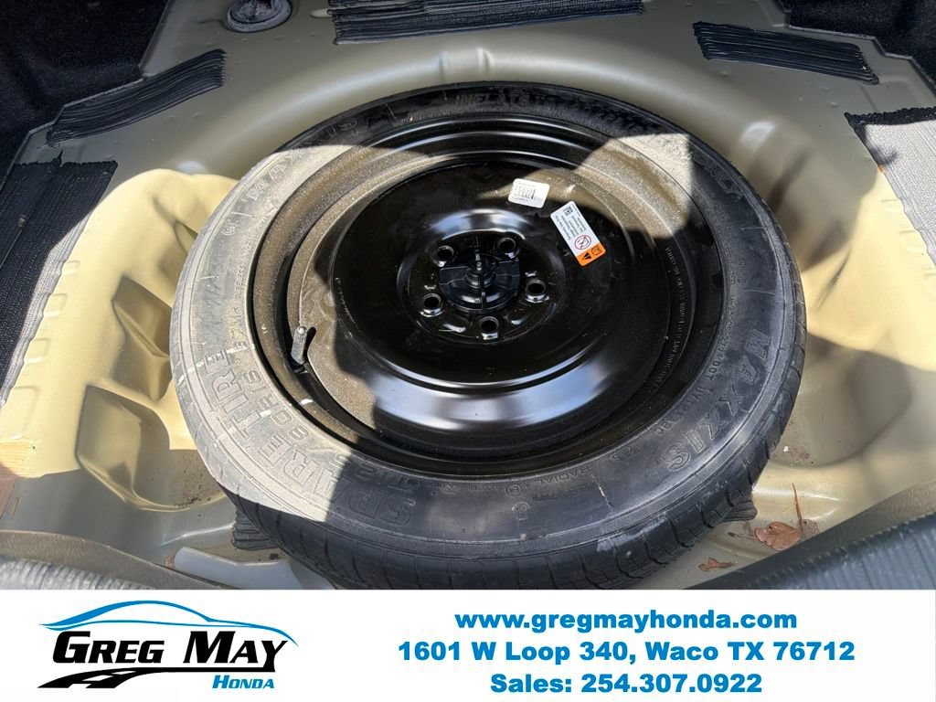 Used 2017 Ford Fusion Titanium AWD/4WD image 24