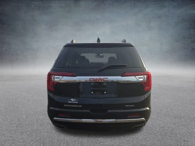 Used 2023 GMC Acadia Denali w/ Black Diamond Edition image 9