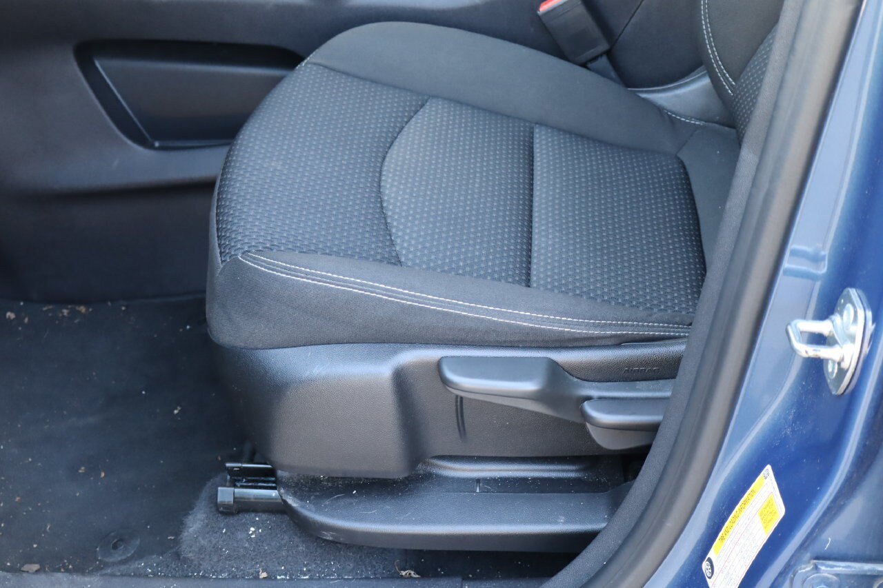 Used 2024 GMC Terrain SLE FWD image 14
