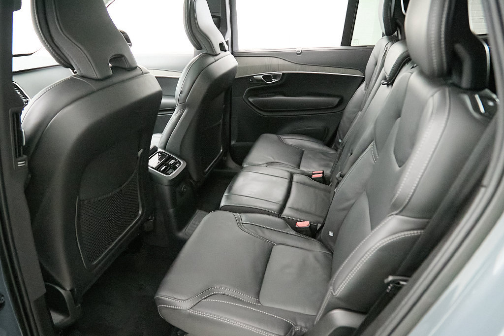 Certified 2023 Volvo XC90 T8 Ultimate w/ Protection Package AWD/4WD image 23