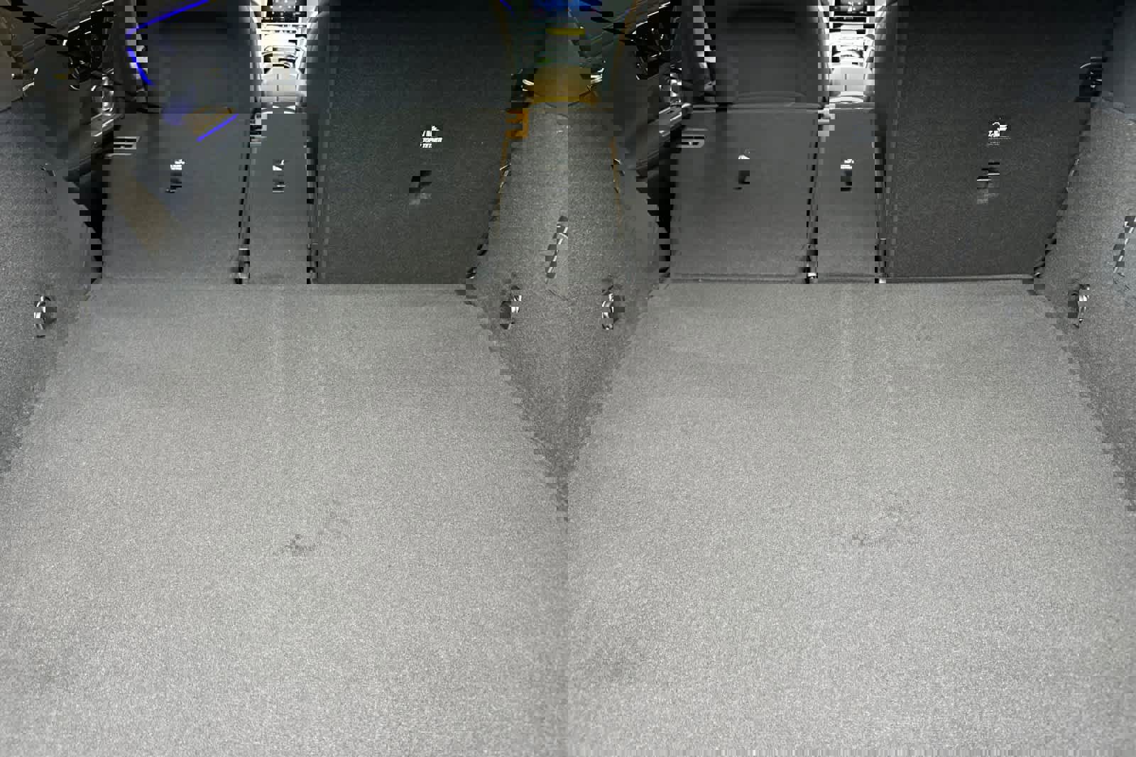 New 2026 Mercedes-Benz GLC 300 4MATIC image 14