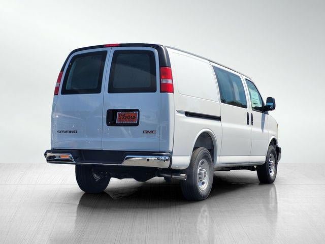 New 2026 GMC Savana 2500 w/ Driver Convenience Package RWD image 4