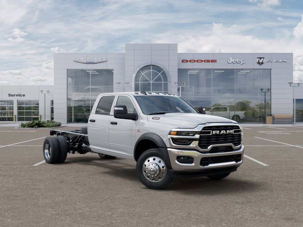 New 2026 RAM 4500 Tradesman w/ Chrome Appearance Group AWD/4WD image 5