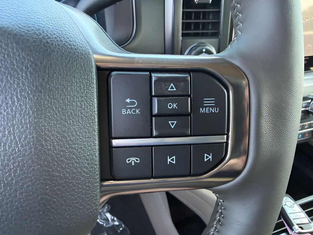 New 2026 Ford F350 Platinum w/ Platinum Plus Package AWD/4WD image 22