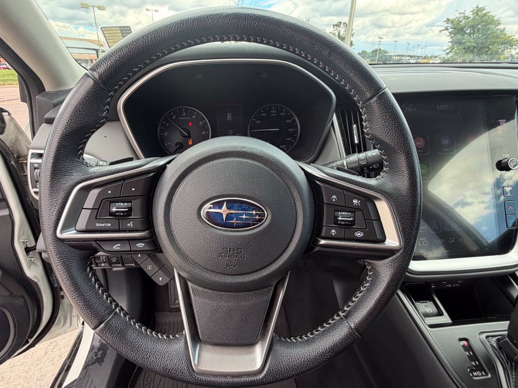 Used 2022 Subaru Outback Onyx Edition XT w/ Popular Package #2 AWD/4WD image 12