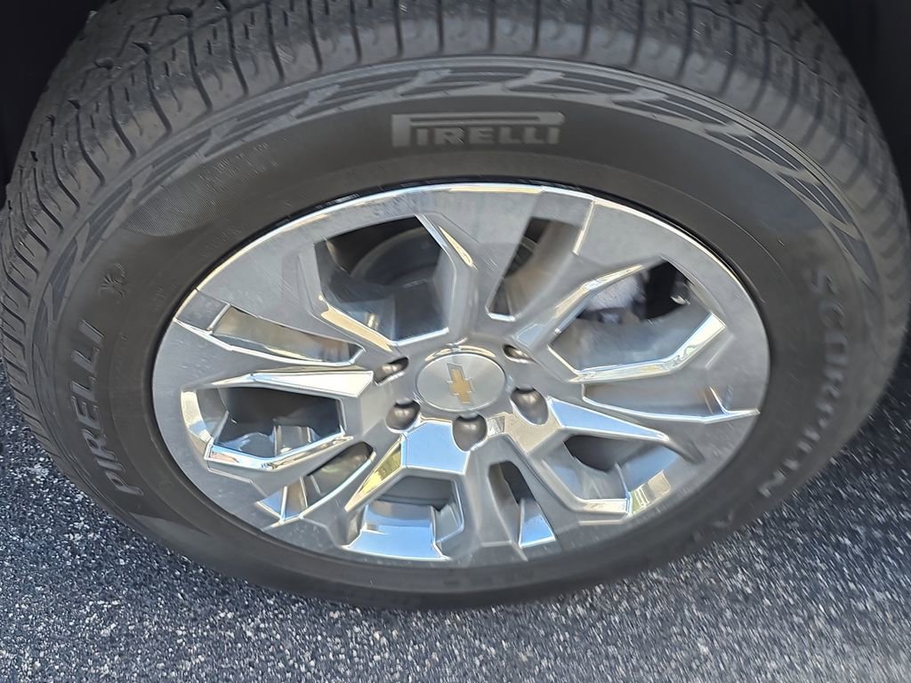 Used 2024 Chevrolet Silverado 1500 LTZ image 8