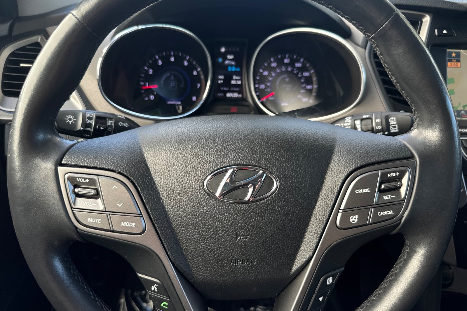Used 2014 Hyundai Santa Fe Sport w/ Technology Package 14 FWD image 31