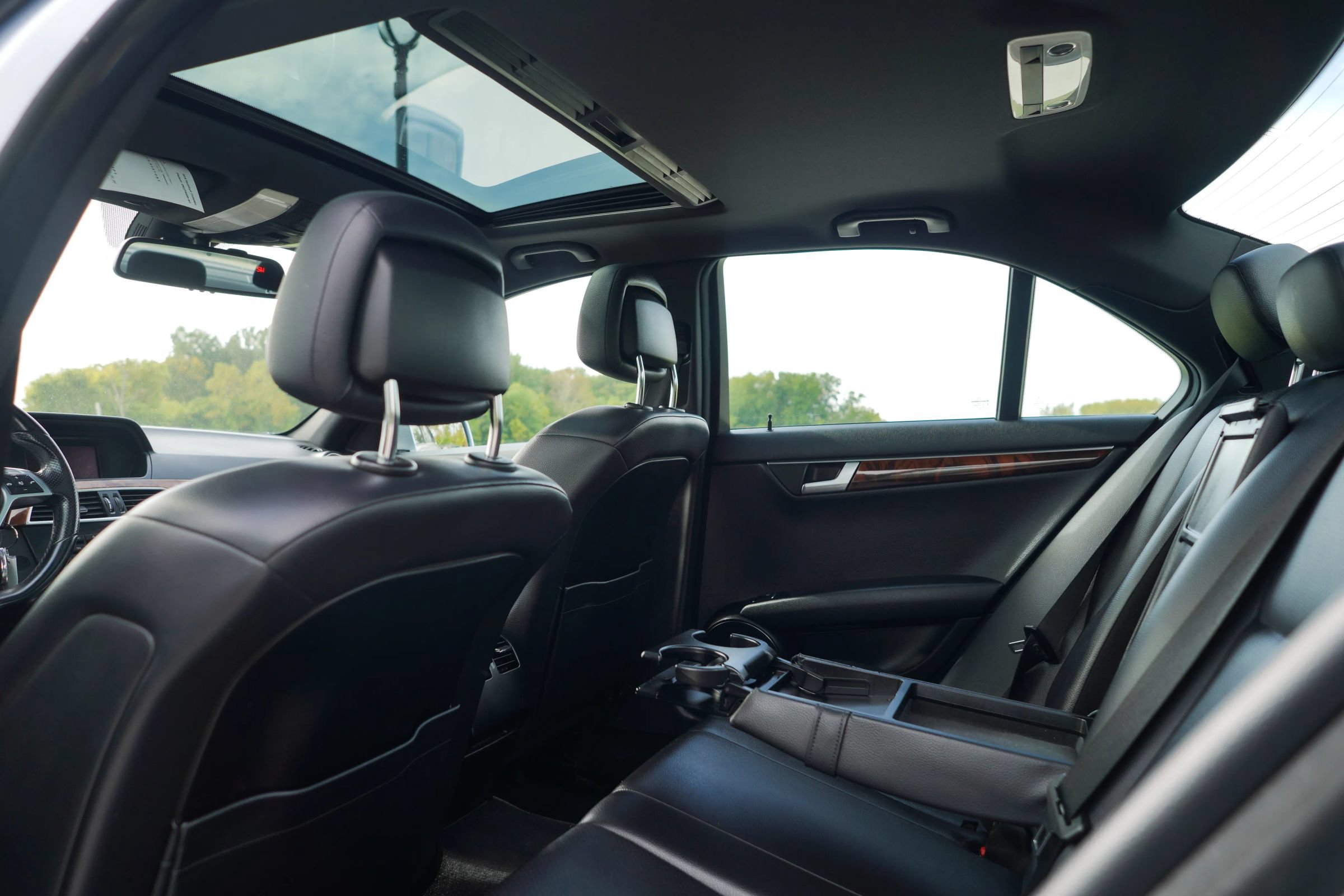 Used 2013 Mercedes-Benz C 300 4MATIC Sedan image 13