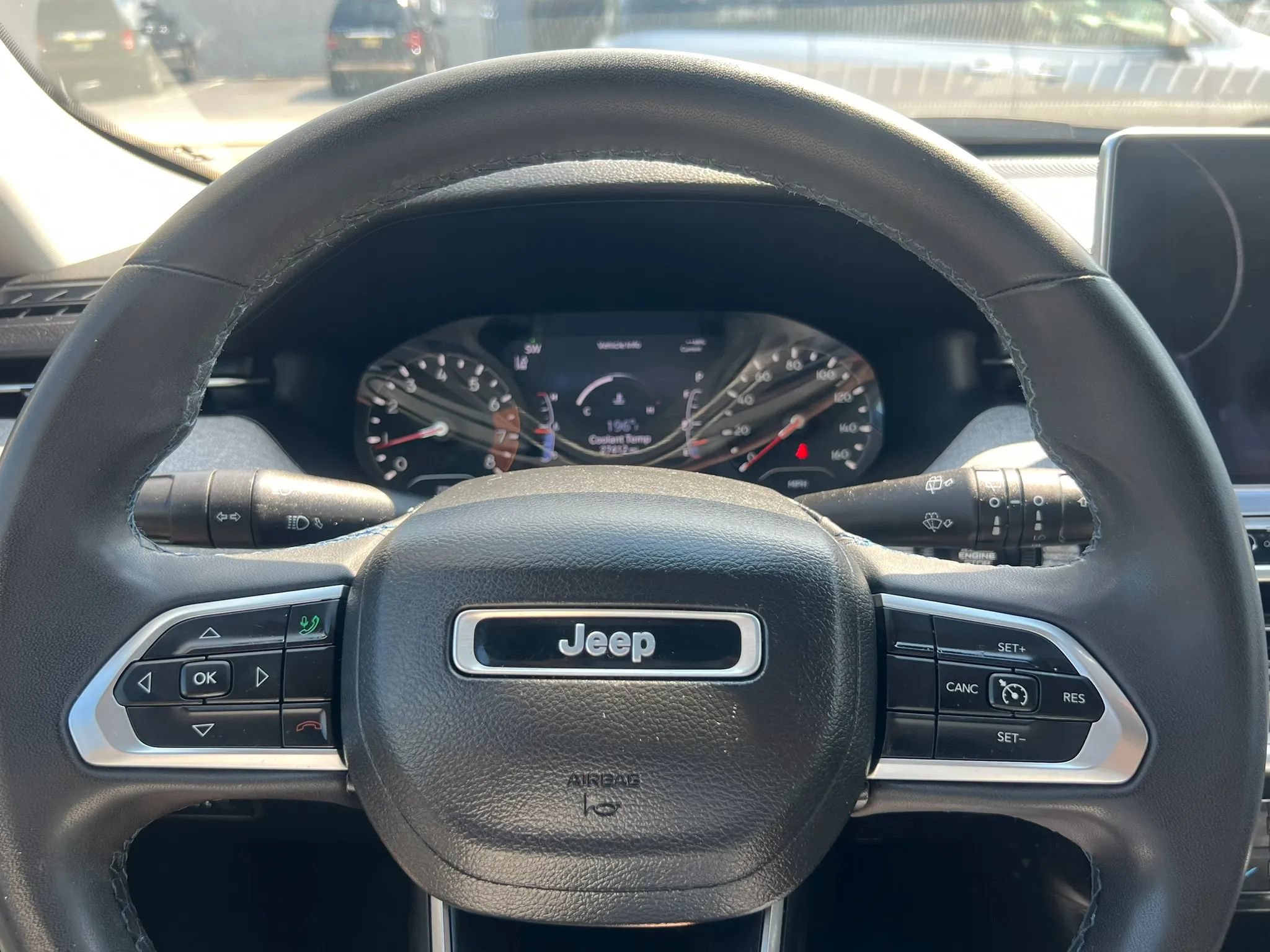Used 2022 Jeep Compass Latitude AWD/4WD image 19