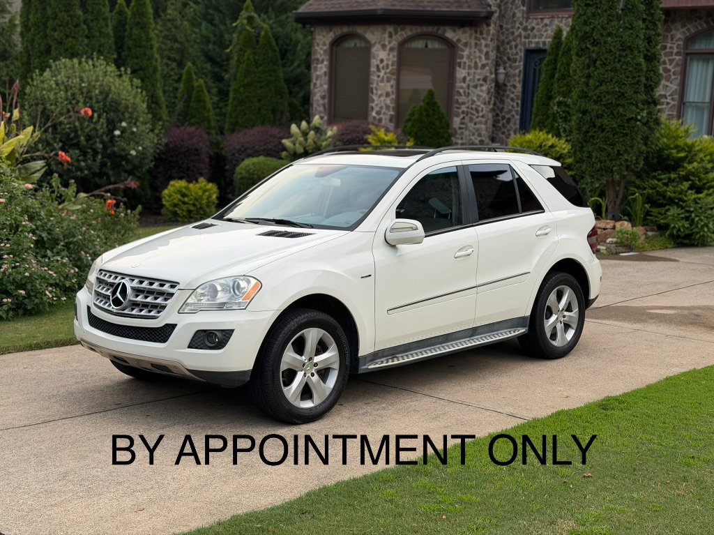 Used 2009 Mercedes-Benz ML 320 BlueTEC 4MATIC image 1