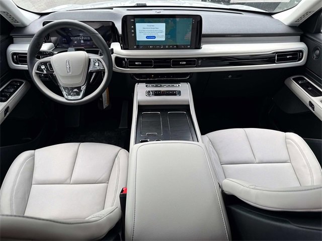 New 2025 Lincoln Aviator Reserve image 17
