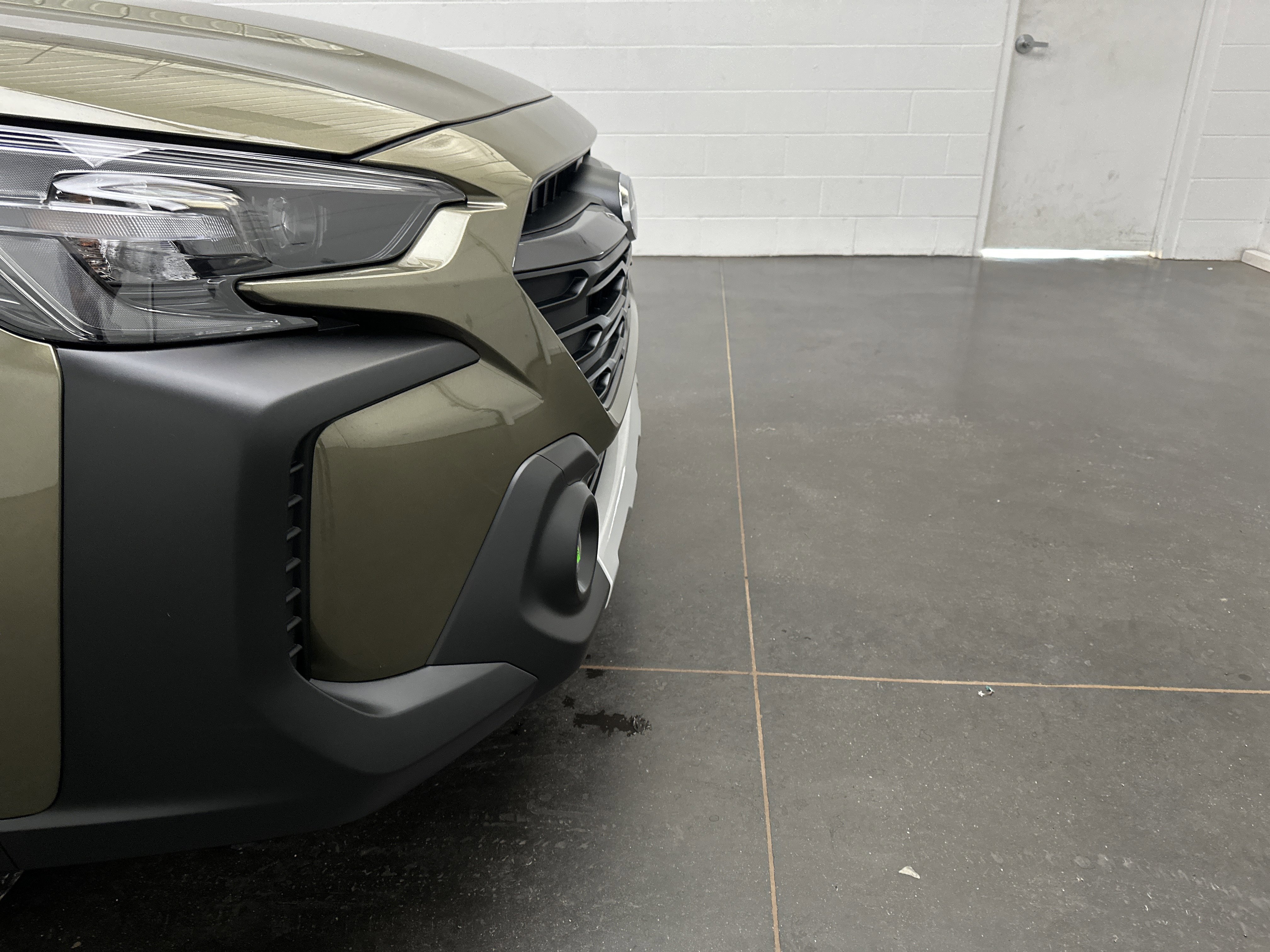 New 2025 Subaru Outback Touring image 2