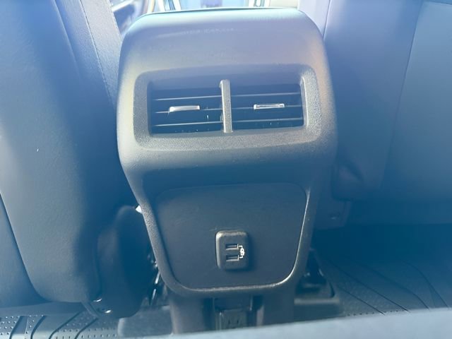 Used 2024 Chevrolet Equinox LT w/ LPO, Floor Liner Package AWD/4WD image 17