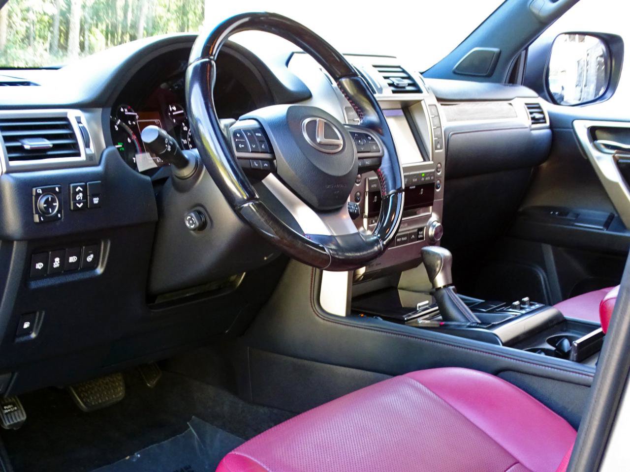 Used 2021 Lexus GX 460 Premium w/ Premium Package AWD/4WD image 13
