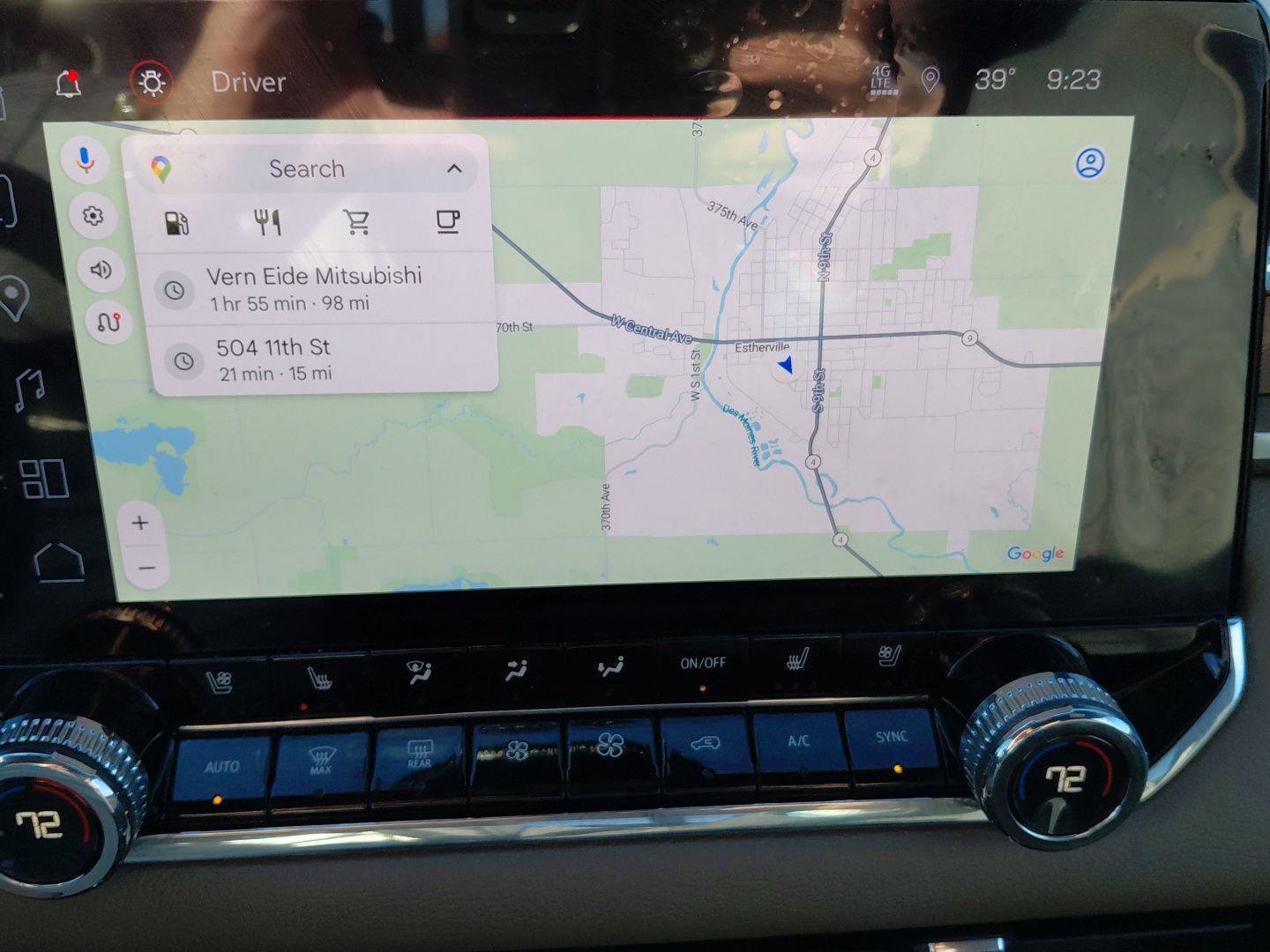 Used 2024 GMC Canyon Denali image 32