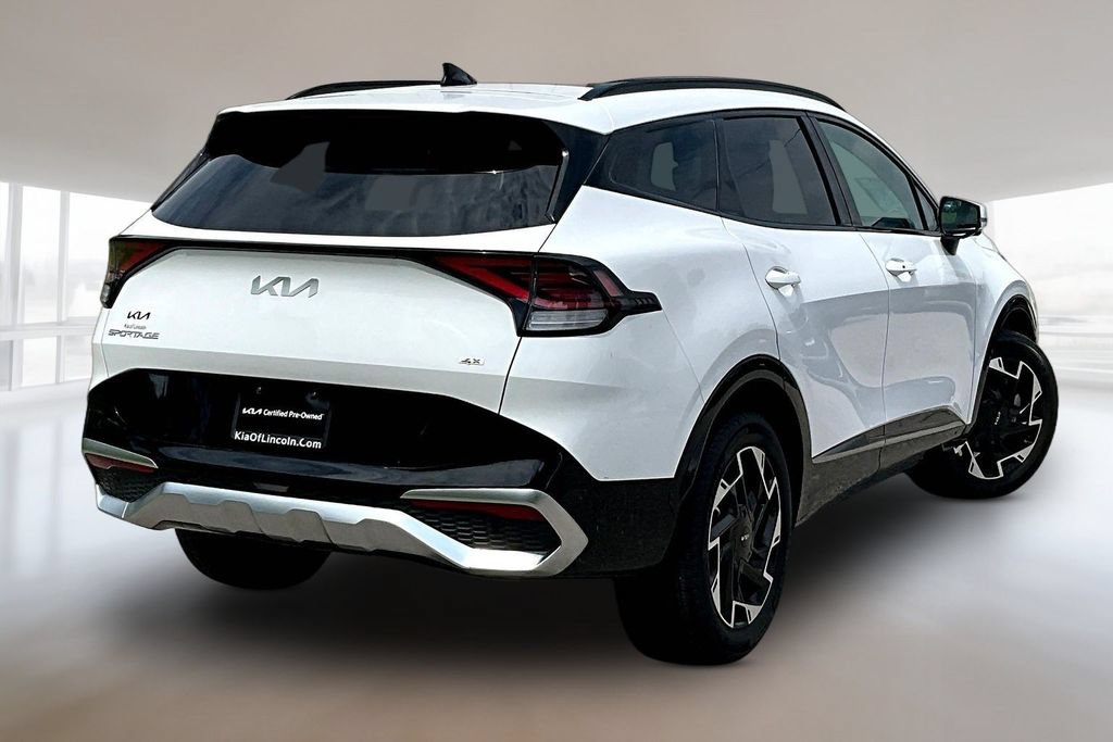 Certified 2025 Kia Sportage SX AWD/4WD image 6
