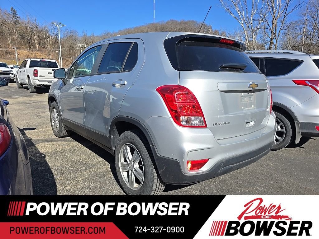 Used 2020 Chevrolet Trax LS w/ Tint and Cruise Package image 5