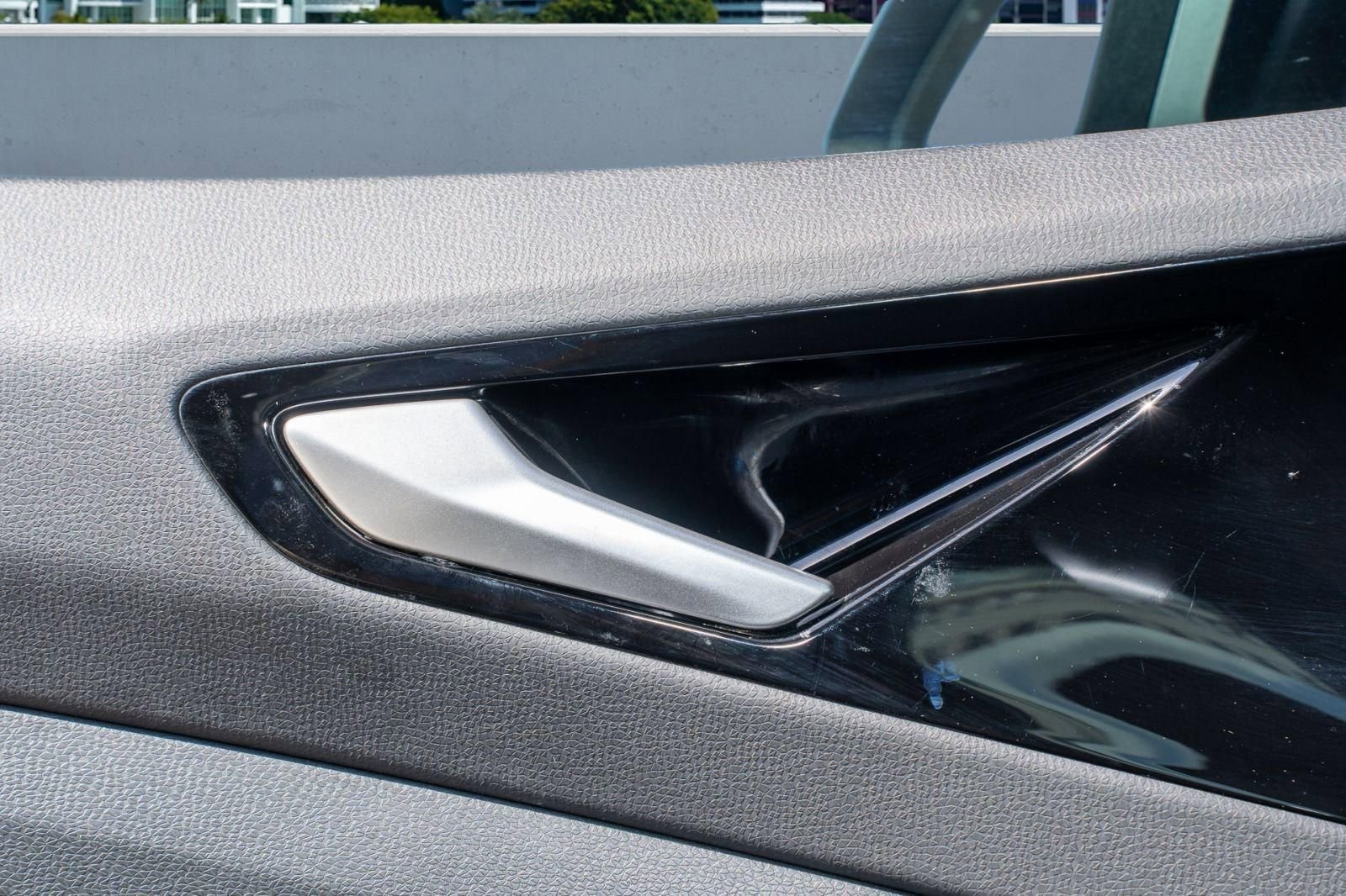 Used 2021 Volkswagen ID.4 Pro S image 28