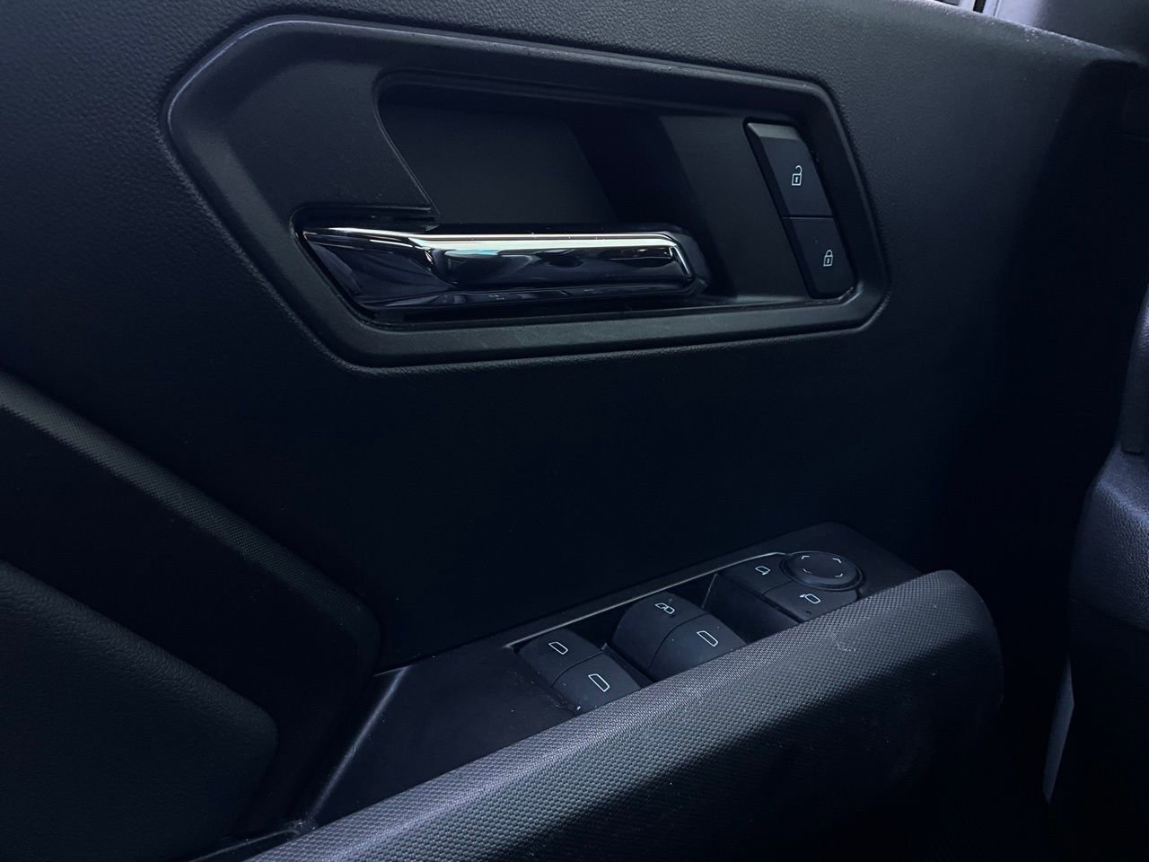 Used 2024 Chevrolet Colorado LT w/ LT Convenience Package II image 20