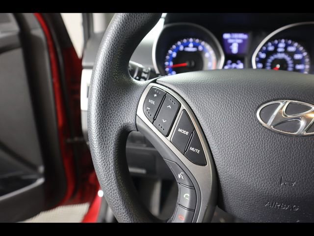 Used 2015 Hyundai Elantra GT FWD image 22