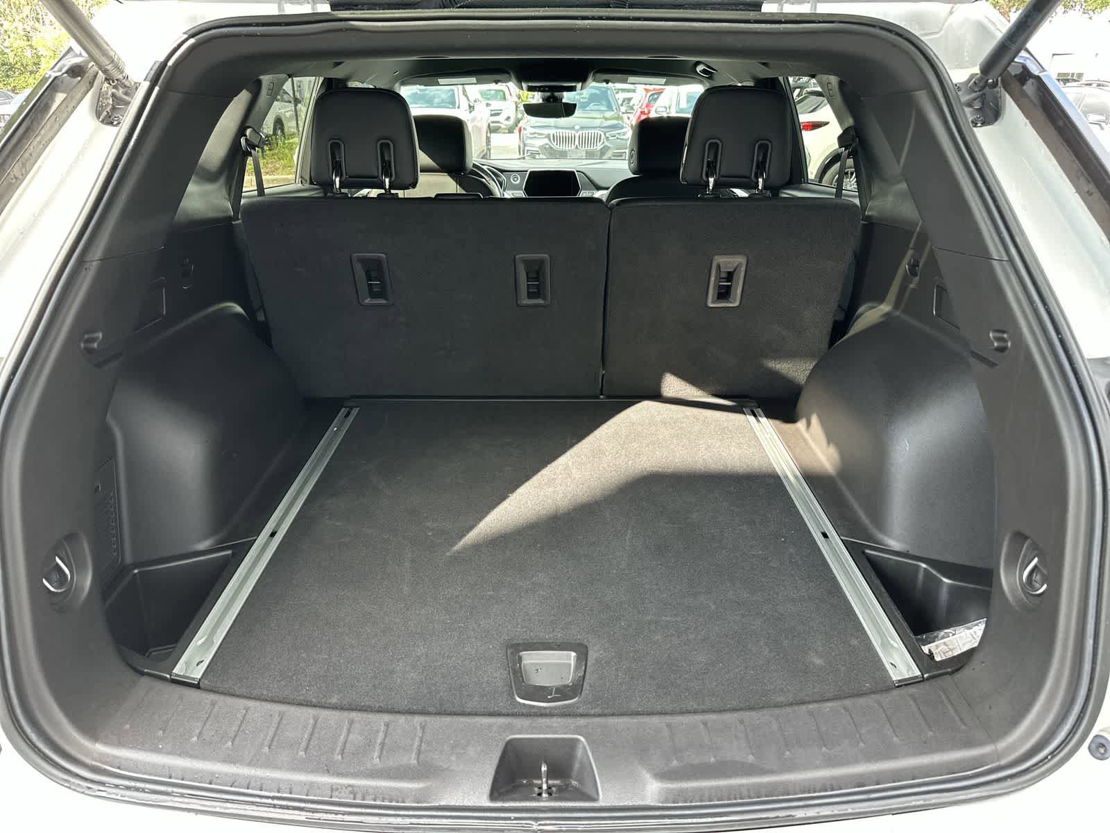 Used 2019 Chevrolet Blazer Premier w/ Driver Confidence II Package FWD image 17