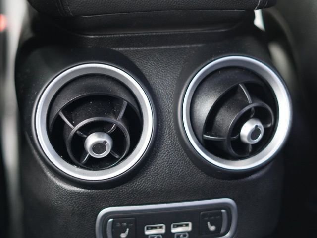 Used 2023 Alfa Romeo Giulia Sprint image 36