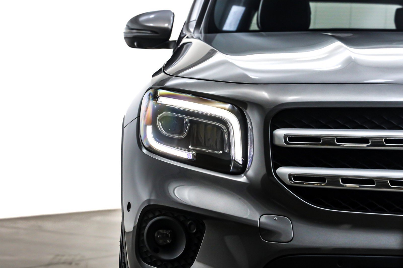 Used 2022 Mercedes-Benz GLB 250 4MATIC image 14