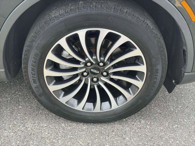 Used 2023 Lincoln Aviator Reserve w/ Elements Package Plus image 9