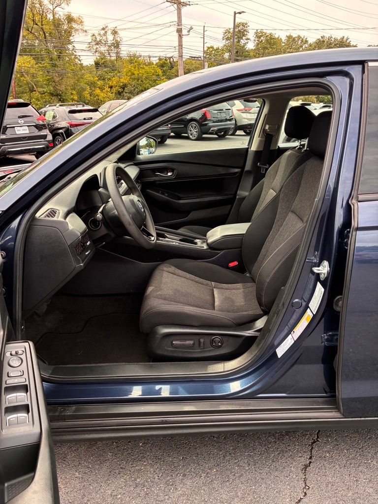 Used 2024 Honda Accord EX image 24