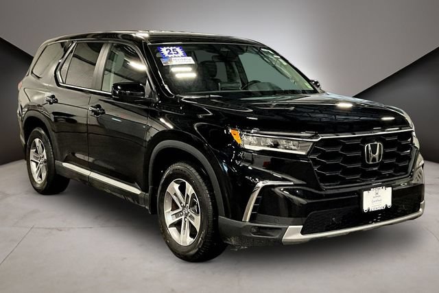 Certified 2025 Honda Pilot EX-L image 3