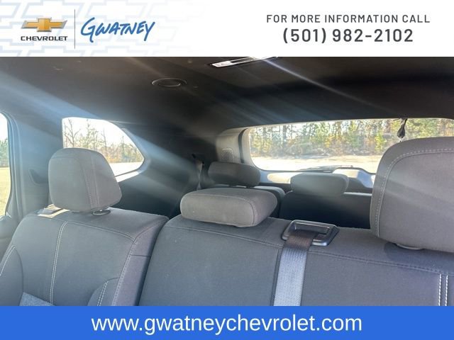 Used 2025 GMC Acadia Elevation FWD image 23