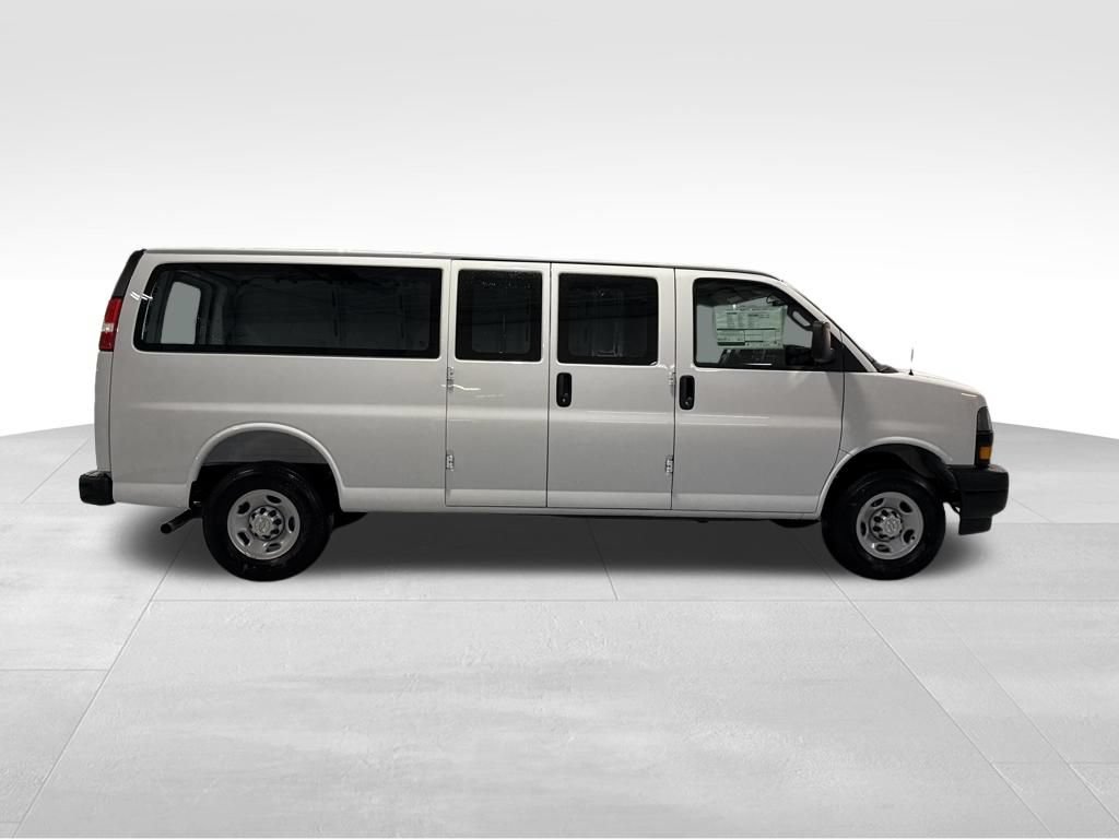 New 2025 Chevrolet Express 3500 Extended w/ Driver Convenience Package RWD image 36