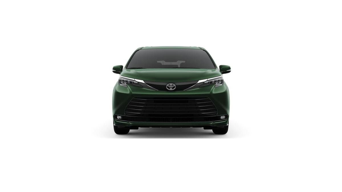 New 2026 Toyota Sienna XLE image 17