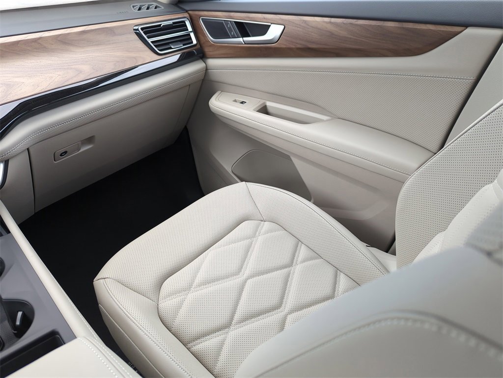 New 2026 Volkswagen Atlas SE image 25