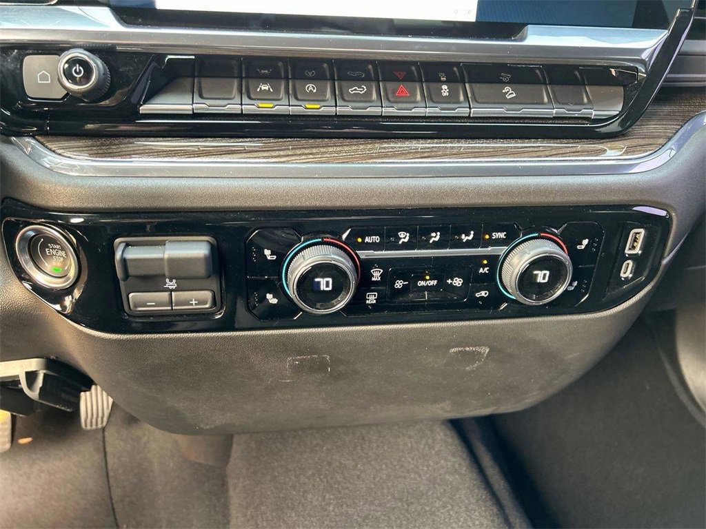 Used 2023 Chevrolet Silverado 1500 RST w/ Z71 Off-Road Package image 26