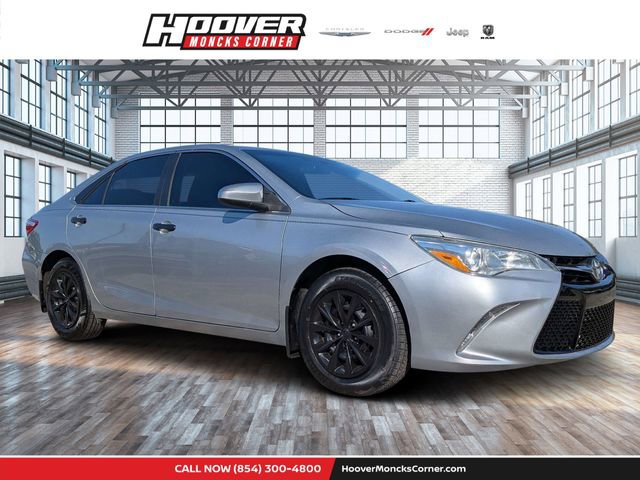 Used 2016 Toyota Camry LE