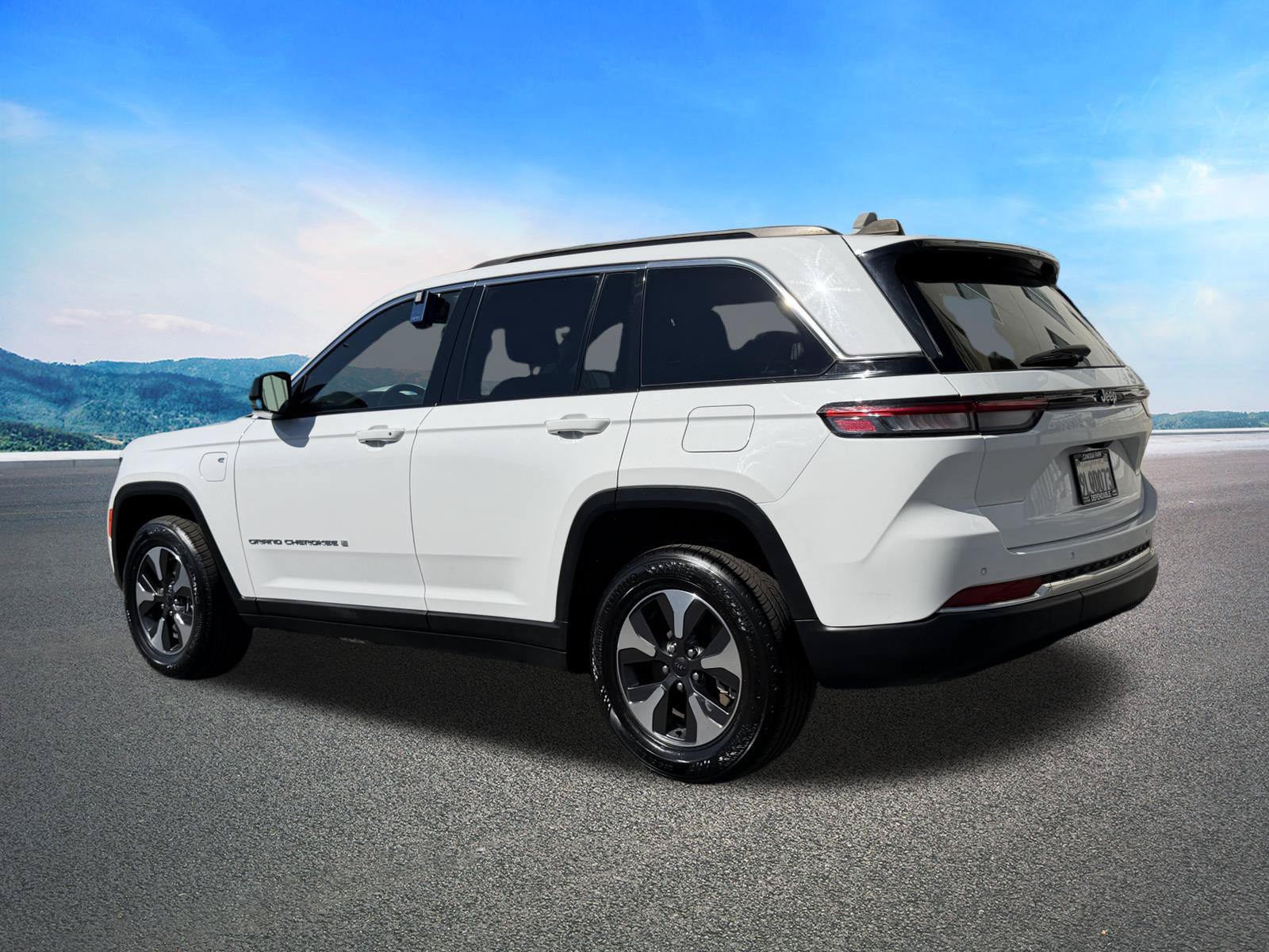 Certified 2024 Jeep Grand Cherokee Limited 4xe AWD/4WD image 6