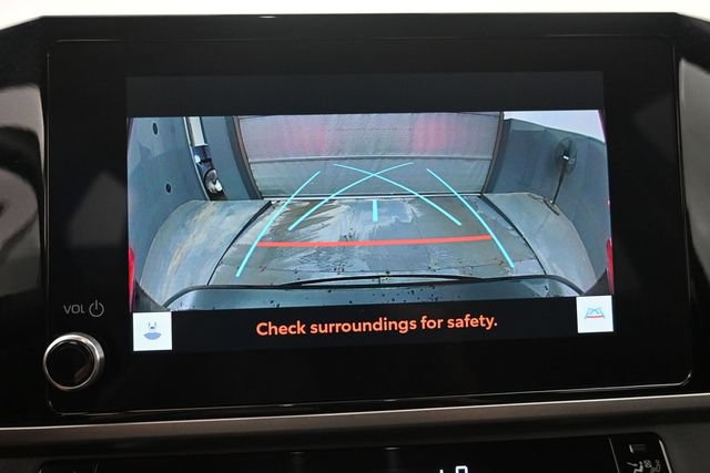 Used 2025 Toyota Camry LE w/ Convenience Package FWD image 20