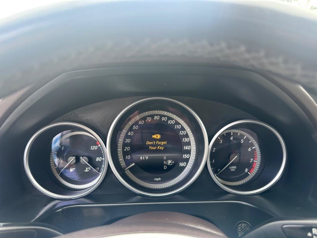 Used 2016 Mercedes-Benz E 350 Sedan w/ Premium Package image 10