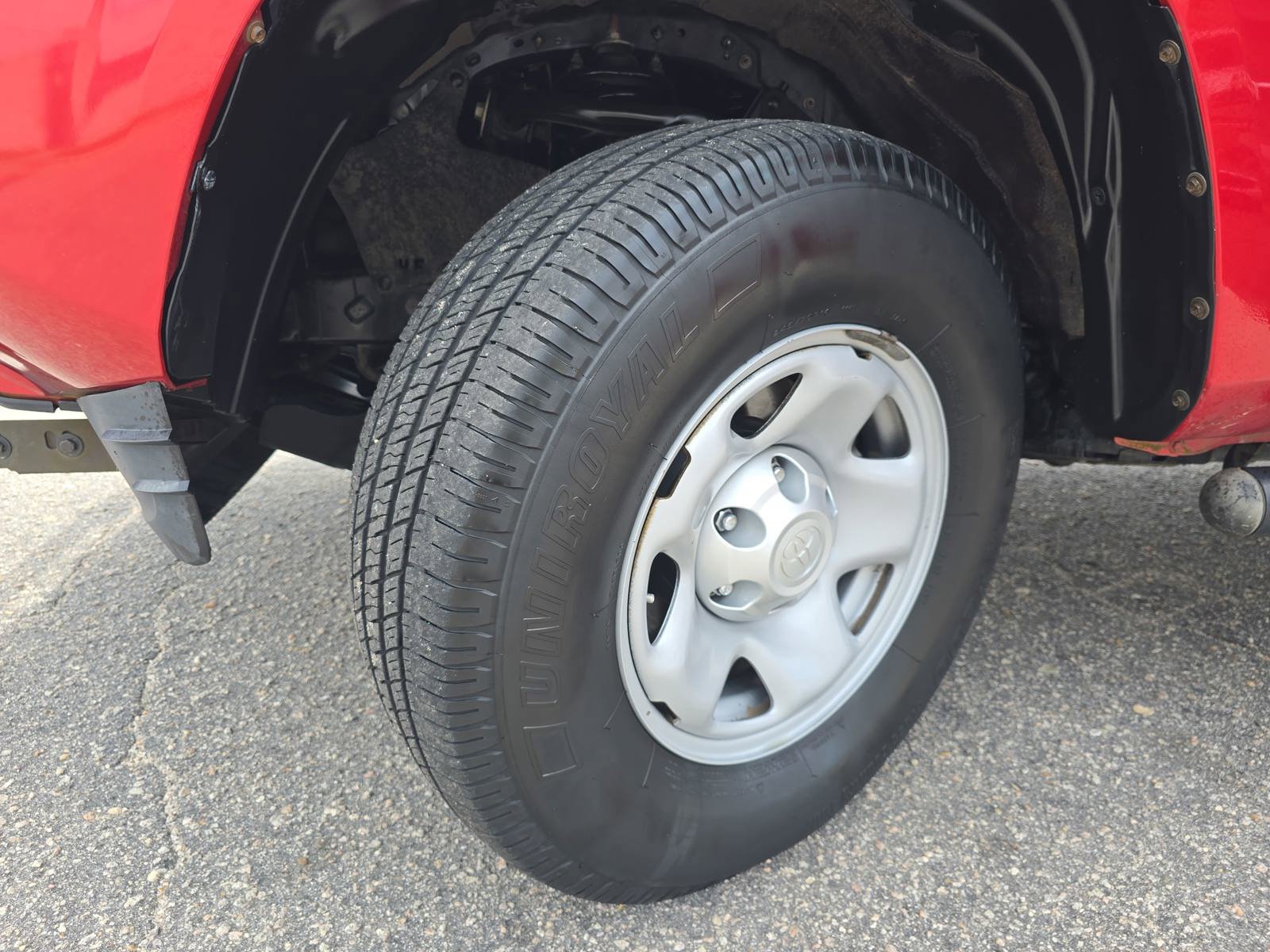 Used 2019 Toyota Tacoma SR5 RWD image 26