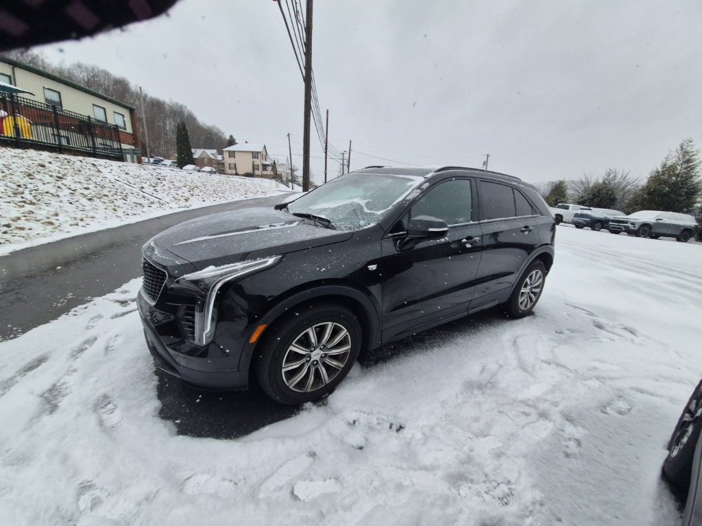 Used 2019 Cadillac XT4 Sport w/ Enhanced Visibility Package image 4