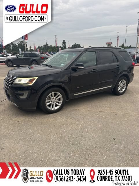 Used 2017 Ford Explorer XLT w/ Equipment Group 202A FWD image 8