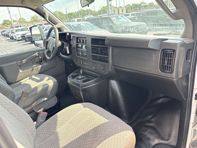 Used 2019 GMC Savana 3500 w/ Power Convenience Package RWD image 22