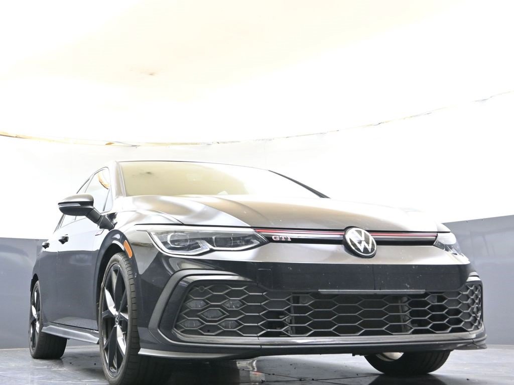 Certified 2024 Volkswagen GTI Autobahn image 39