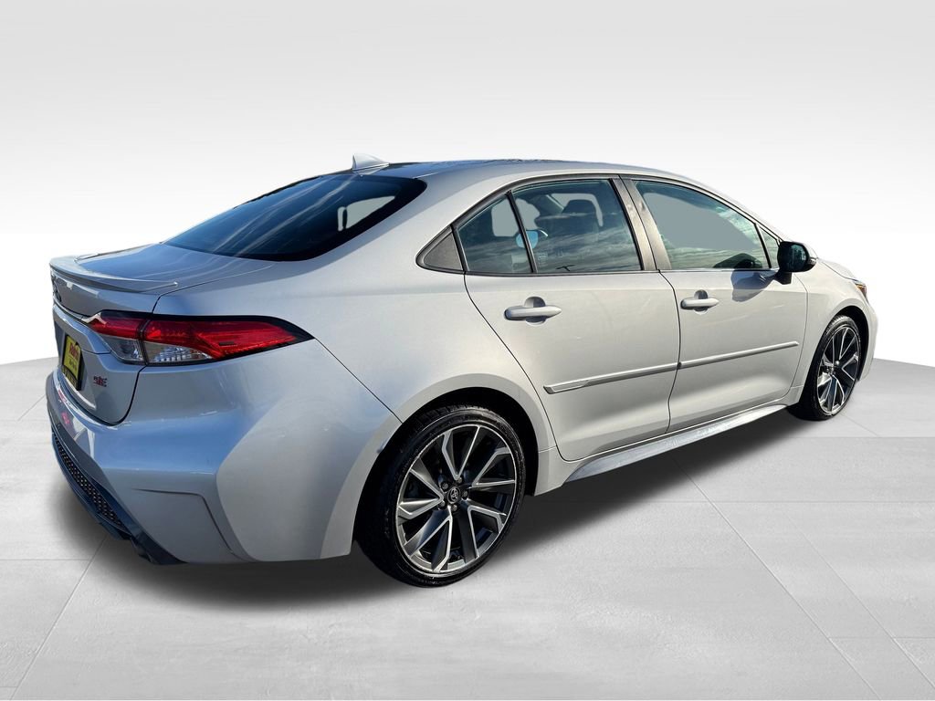 Used 2021 Toyota Corolla SE w/ SE Premium Package image 8