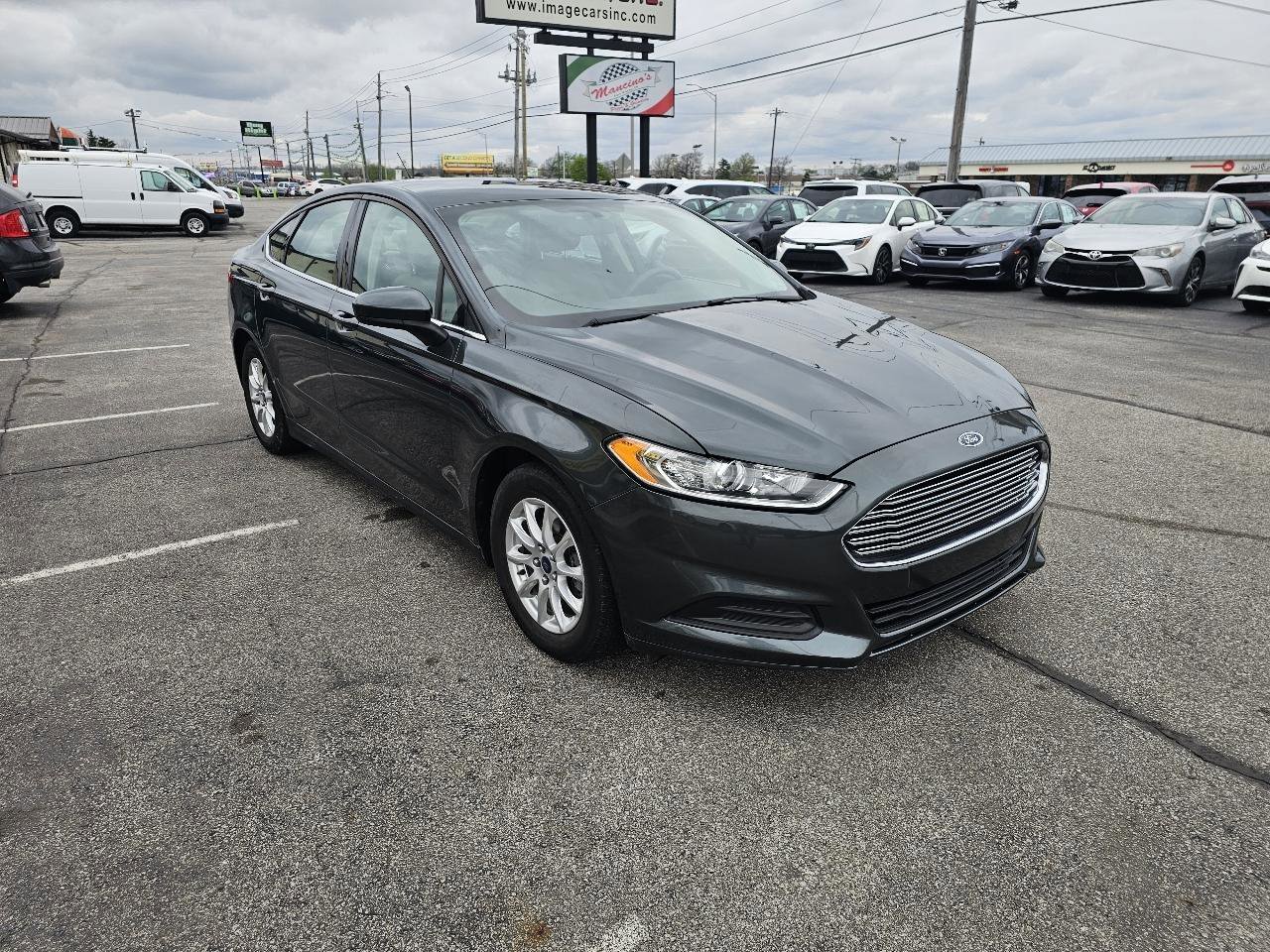 Used 2015 Ford Fusion S FWD image 4