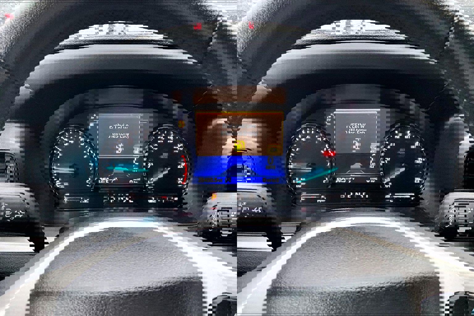 Used 2024 Ford Explorer XLT image 20