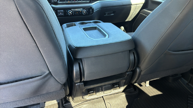 Used 2022 Chevrolet Silverado 1500 RST AWD/4WD image 23