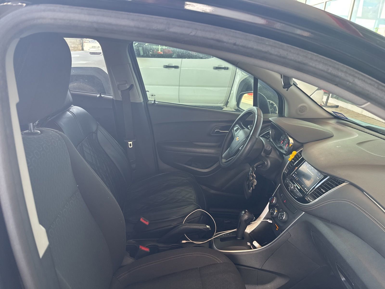 Used 2020 Chevrolet Trax LS w/ Tint and Cruise Package FWD image 19